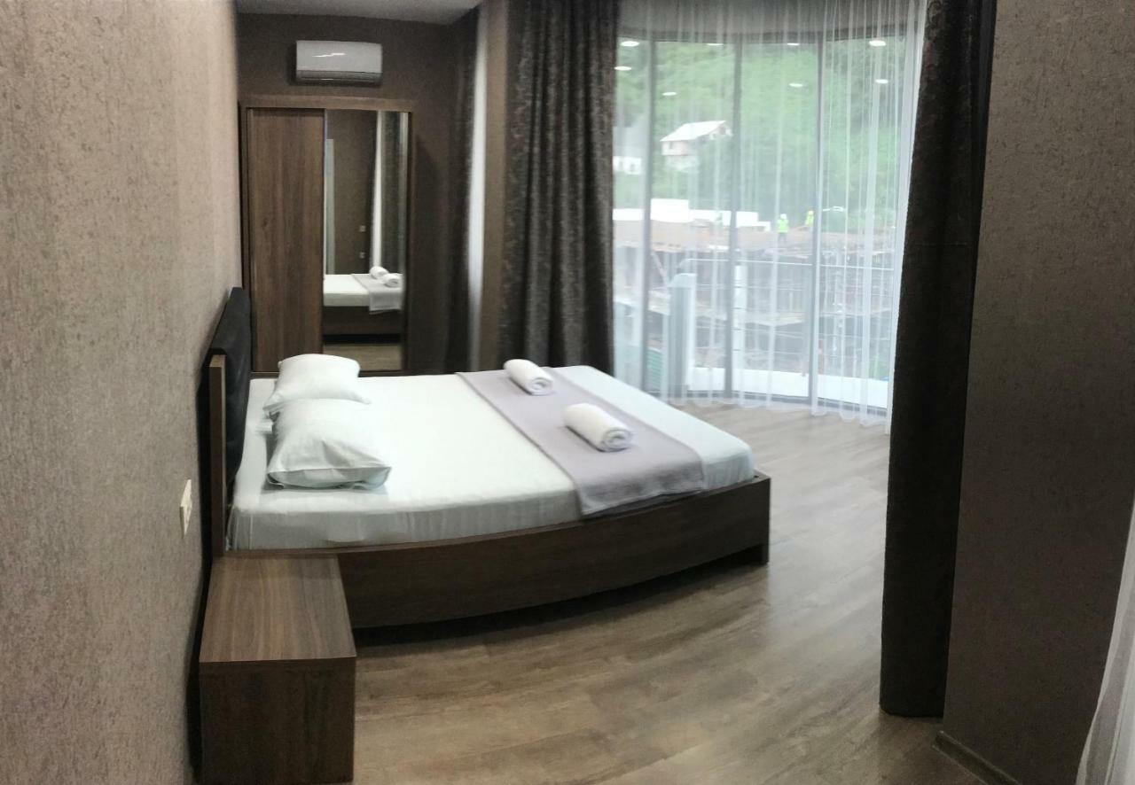 Hotel Fleur De Lis Gonio Luaran gambar