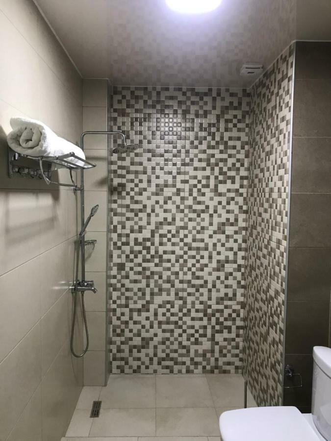 Hotel Fleur De Lis Gonio Luaran gambar